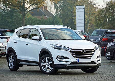 Hyundai Tucson blue Premium 2WD NAV SHZ CAM DAB BT LEDER