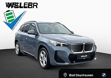 BMW iX1 xDri30 M Sport Pano,AHK,DAPro,360°,H/K,HUD