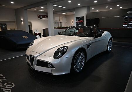 Alfa Romeo 8C SPIDER 1. HAND BRD ORIGINALZUSTAND U-FREI