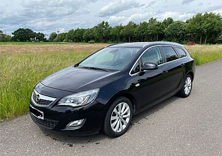 Opel Astra Sports Tourer 1.4 Turbo INNOVATION