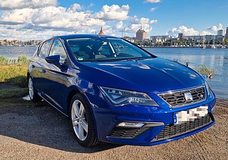Seat Leon 1.4 TSI FR Voll-Led, PDC, Navi