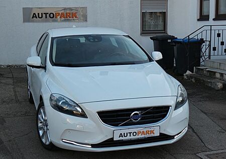 Volvo V40 1.6 Summum