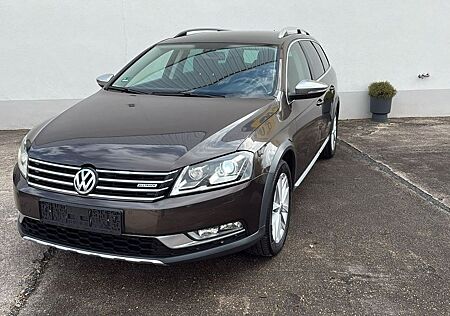 VW Passat Alltrack Volkswagen Variant Basis BMT 4Motion