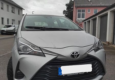 Toyota Yaris 1,0-l