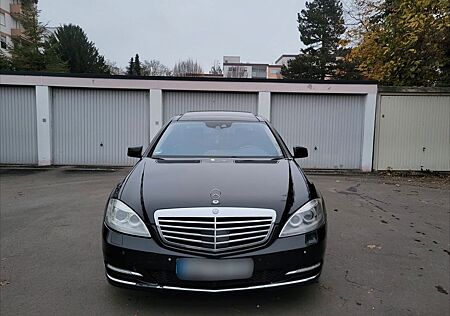 Mercedes-Benz S 350 BlueTEC L -