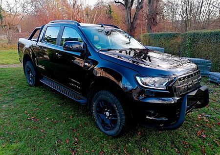 Ford Ranger 3.2 TDI 4x4 LIMITED BLACK EDITION