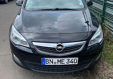 Opel Astra J Sports Tourer Selection