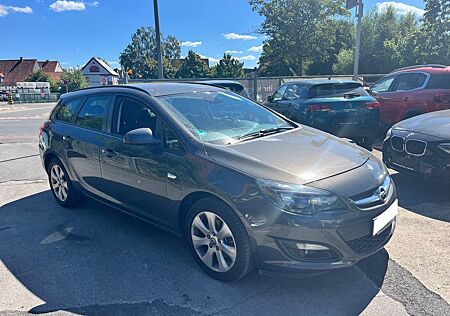 Opel Astra J Sports Tourer Style