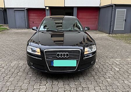 Audi A8 3.0 TDI (DPF) tiptronic quattro -