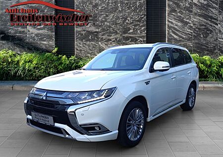Mitsubishi Plug in Hybrid Outlander Plug-in Hybrid Outlander PLUS Fahrassistenz-Pak.