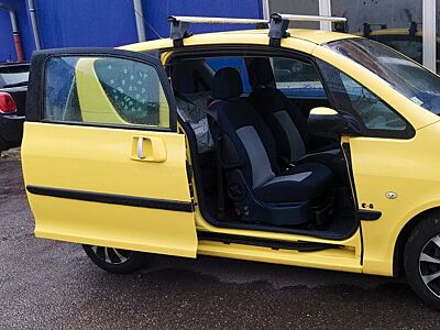 Peugeot 1007 1.4 AUTOMATIK TÜV Klima 2x SCHIEBETUR Super