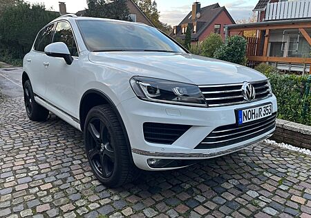 VW Touareg Volkswagen SCR Exclusive BMT 262 Ps