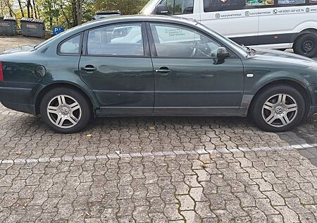 VW Passat Volkswagen 1.8 Comfort