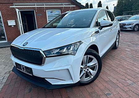 Skoda Enyaq 80 Lodge WÄRMEPUMPE PANO AHK ACC SPUR TOTW
