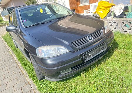 Opel Astra 1.6 - 100 Jahre Edition Kilmaanlage