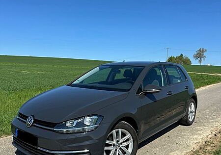 VW Golf Volkswagen VII 1.6 TDI SCR Comfortline