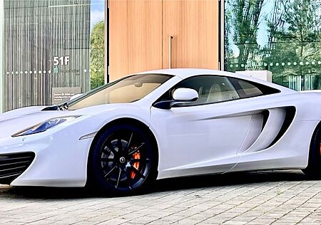 McLaren MP4-12C 3.8 V8 - Super Series - Carbon Monocoque