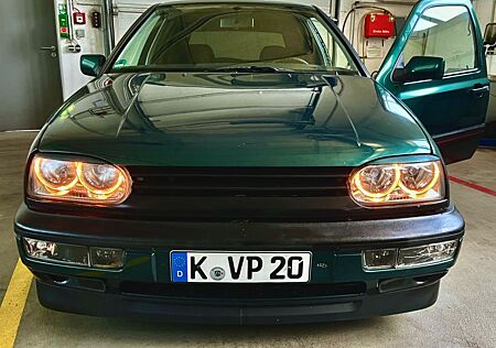 VW Golf Volkswagen 1.8 GT