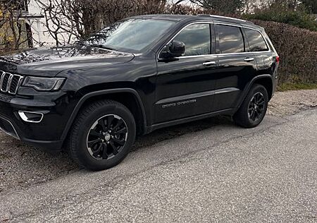 Jeep Grand Cherokee 3.0l V6 MultiJet 140kW Laredo...