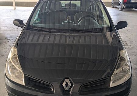 Renault Clio Expression 1.2 16V 55kW Expression