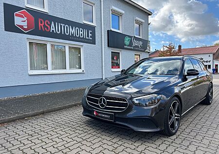 Mercedes-Benz E 220 d T-Modell*Avantgarde*Panorama*LED*AHK