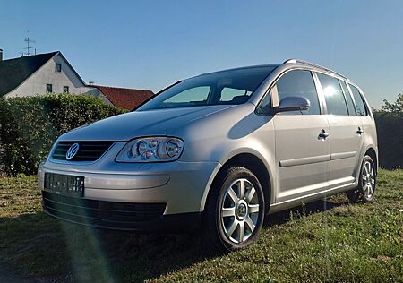 VW Touran Volkswagen 1.9 TDI 77kW Conceptline Conceptline