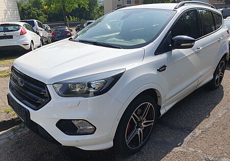 Ford Kuga ST-Line 4X4 Top Ausstattung