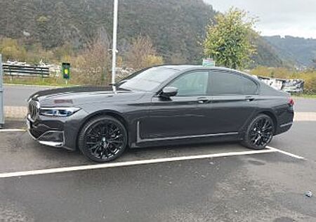 BMW 730d xDrive -NP:114400,BMWGarantie+Service9/2026