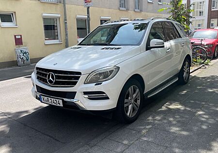 Mercedes-Benz ML 350 4MATIC -