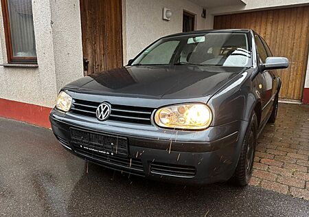 VW Golf Volkswagen 4 1.6 Benzin 74 kW