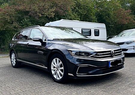 VW Passat Variant Volkswagen 1.4 TSI DSG GTE Variant GTE