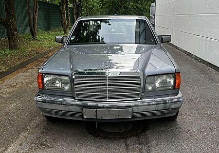 Mercedes-Benz 300