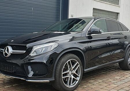 Mercedes-Benz GLE 350 GLE 350d Coupé AMG LINE 1.Hand PANORAMA.etc