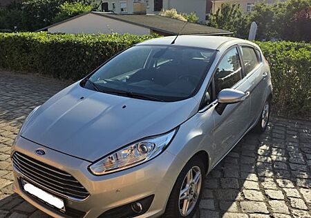 Ford Fiesta 1,0 EcoBoost 92kW Titanium Garagenwagen