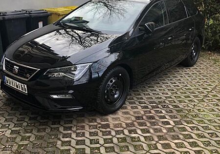 Seat Leon ST 1.8 TSI ST FR DSG/ Pano/ Beats/ Navi/DAB