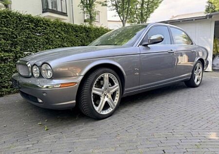 Jaguar XJ 350 Daily Driver