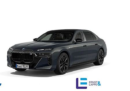 BMW i7 M70 xDrive M Sport || TheatreScreen Massage