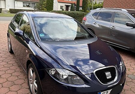 Seat Leon 1.6 Reference mit Sport Up Paket