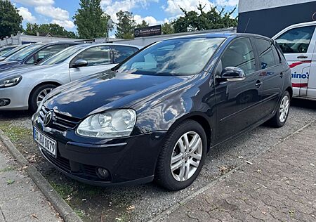 VW Golf Volkswagen V Lim. Tour Edition, HU 02.27, Kunden Auto