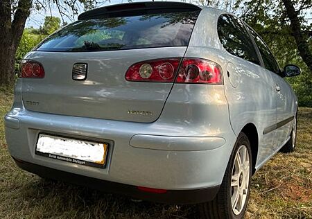 Seat Ibiza 1.4 16V 74 kW Signo Signo
