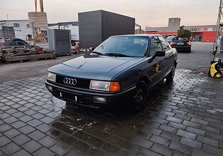 Audi 80