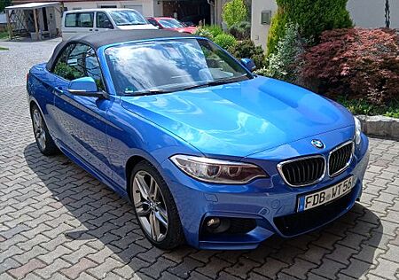 BMW 220i Cabrio M Sport M Sport