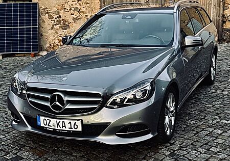 Mercedes-Benz E 220 BlueTEC T AVANTGARDE AVANTGARDE