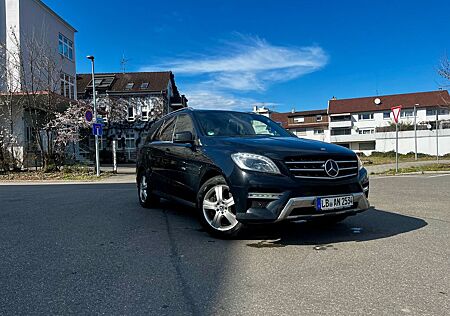 Mercedes-Benz ML 350 BlueTEC 4MATIC -*V6 Diesel* KlimaAuto*