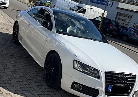Audi A5 2.0 TFSI - S-Line Vollausstattung