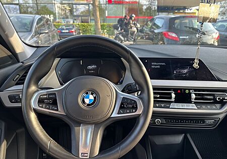 BMW 116d Automatik mit vielem Extras