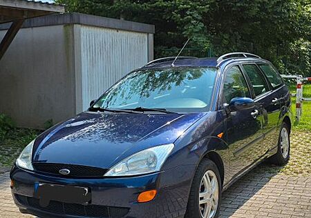 Ford Focus 1.6 - Turnier,Teilespender/Bastlerfahrzeug