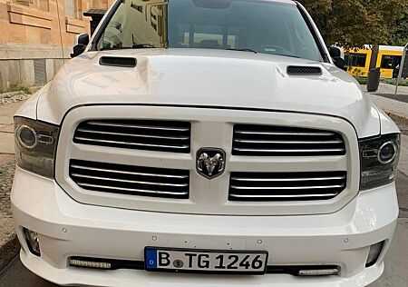 Dodge RAM Sport, 4x4 ,5.7 Hemi,Crew Cab, RAMBOX AHK
