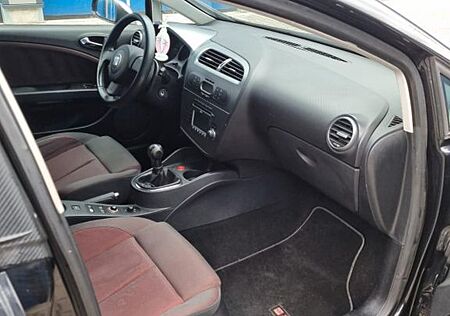 Seat Leon gebraucht kaufen Seat Leon 2.0 TDI zahnriemen neu tüv neu