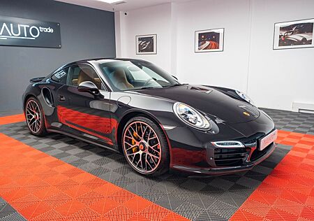 Porsche 911 Urmodell 911 Turbo S 991